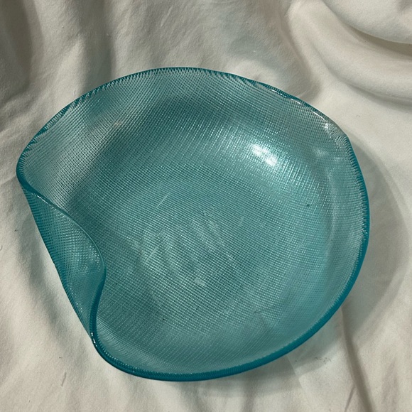 Colony Heart shape dish - Picture 4 of 4